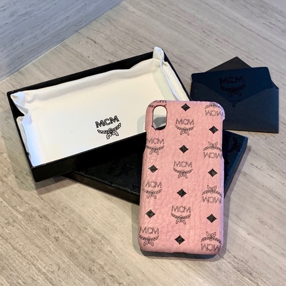 MCM iPhone X/XS Case in Soft Pink Visetos - Picture 2 of 5